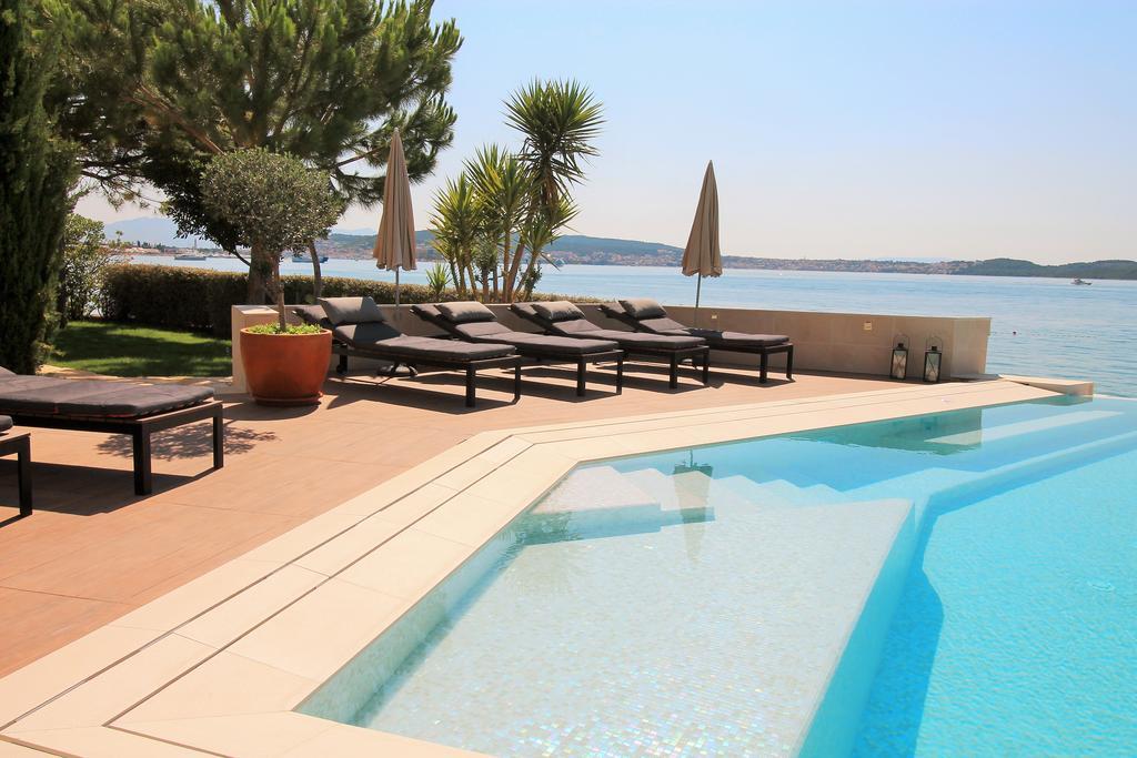 Apartments Marer Trogir Bagian luar foto