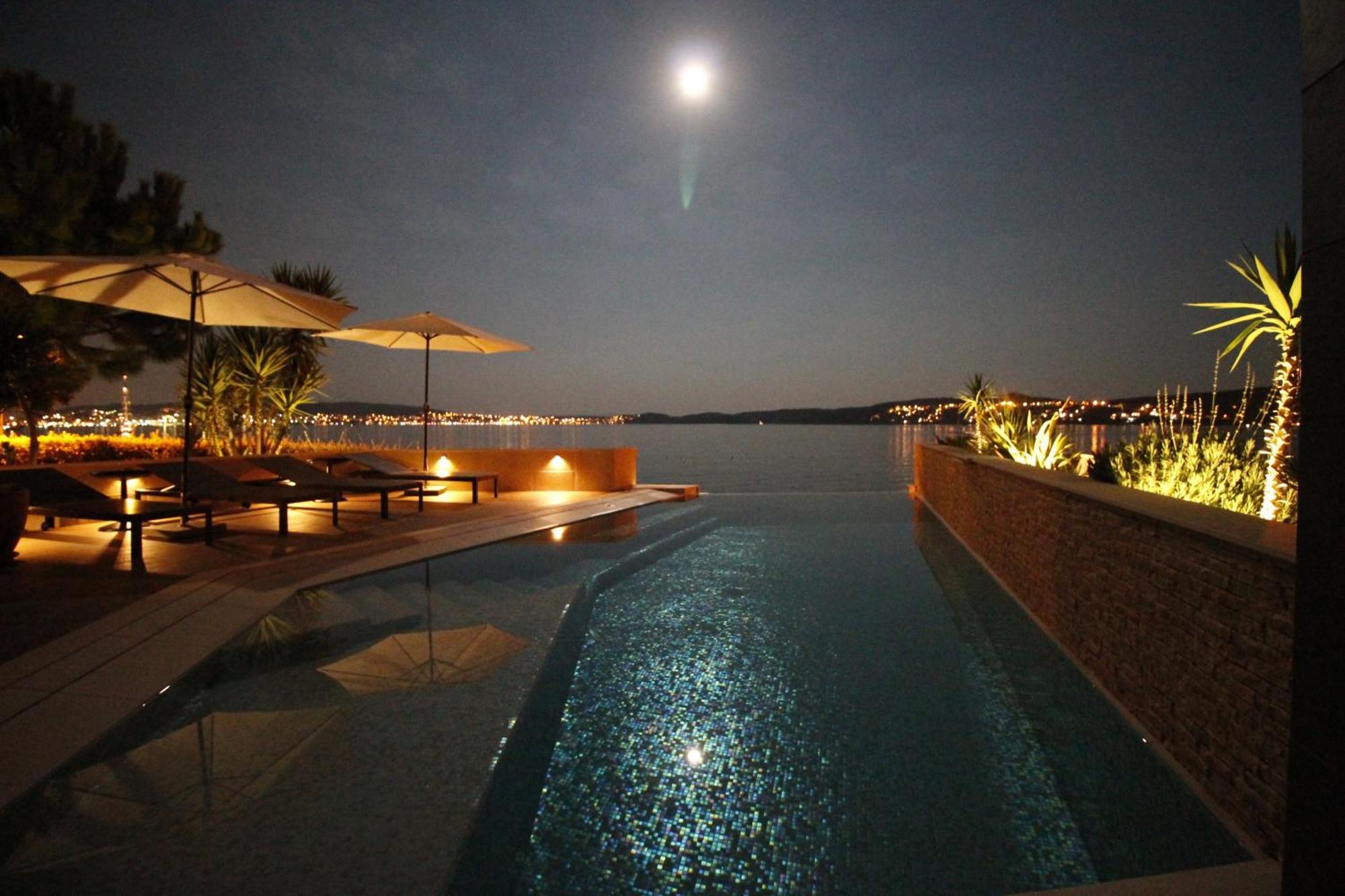Apartments Marer Trogir Bagian luar foto