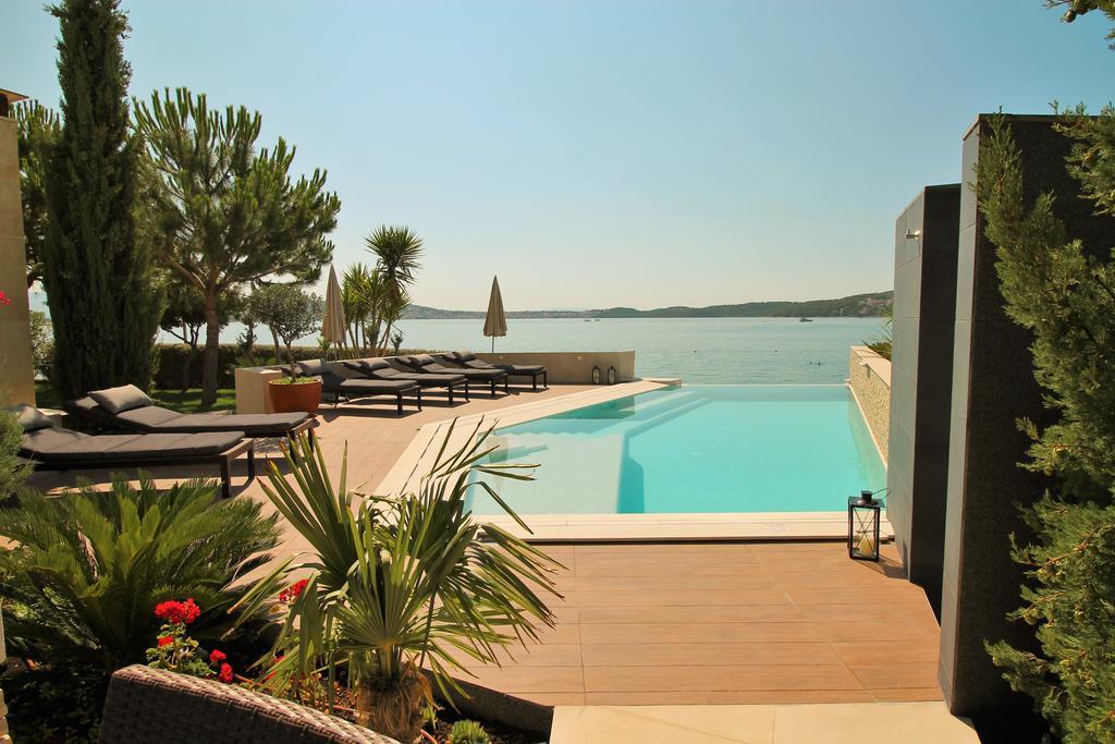 Apartments Marer Trogir Bagian luar foto
