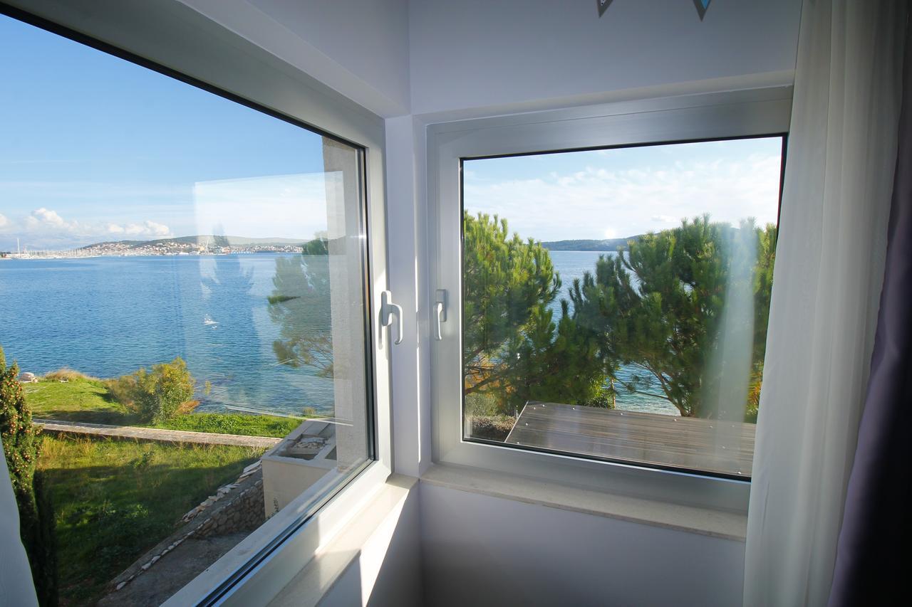 Apartments Marer Trogir Bagian luar foto