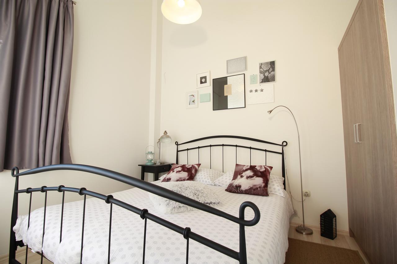 Apartments Marer Trogir Bagian luar foto